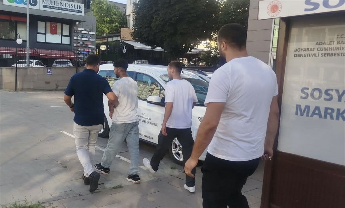 Sinop’ta düzenlenen uyuşturucu operasyonunda gözaltına alınan 2 şüpheli tutuklandı